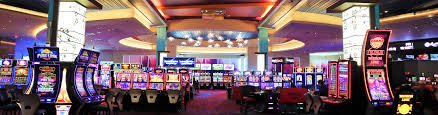 Program referral royal777 pada layar ponsel
